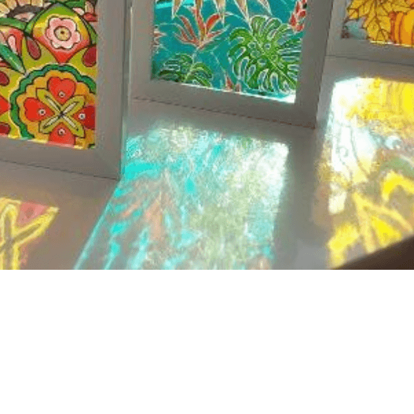 نقاشی روی شیشه و آینه (ویترای)