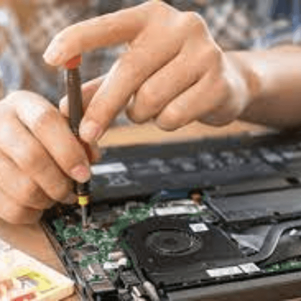 آموزشگاه فنی و حرفهای ترنم