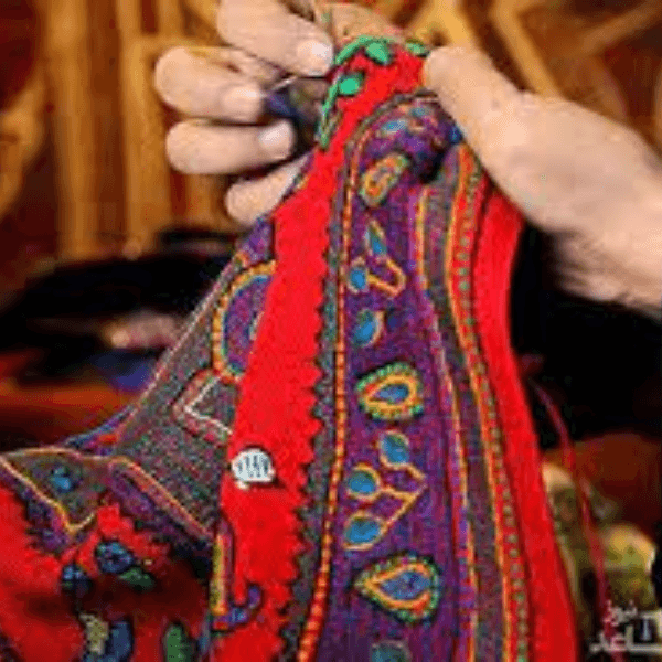 آموزشگاه آوینا