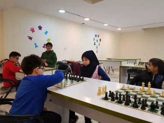 مدرسه شطرنج حرفه ای کرج